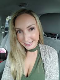 Bobbi Brown Lip Oil Review and Recommendations