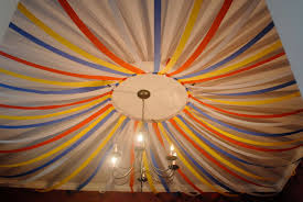 Dsc 0315 Jpg 1 600 1 071 Pixels Ceiling Decor Ceiling Streamers Decor