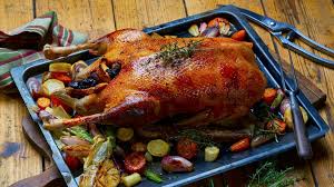 Gansebraten Rezept Fur Die Perfekte Weihnachtsgans Bayern 1 Radio Br De