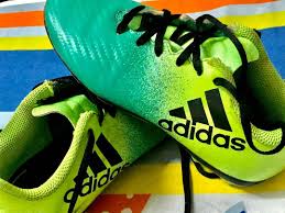 Just look at the measurements on any of your sneakers in cm or chn. Adidas Football Shoes Kid Kasut Bola Budak Sports Athletic Sports Clothing On Carousell