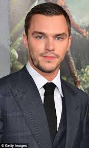 Photographer Sarah Dunn suffers brain trauma after hit by car in LA