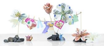 Video geldschein falten zu einer blume. Thedarlingbakers Blume Aus Geldschein Falten Anleitung