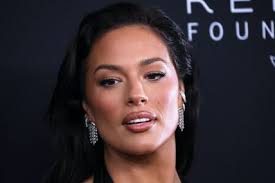 Marija Karan upisala sina u stranu školu