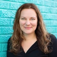 Hollie Bearden's Instagram, Twitter & Facebook