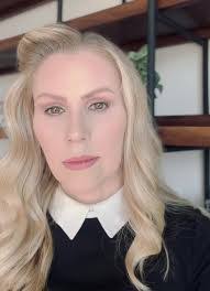 Robert Isaac's Instagram, Twitter & Facebook