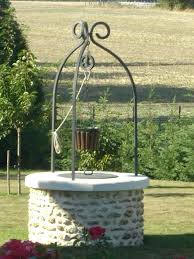 Puits De Decoration Exterieur Decoration Exterieur Decoration Jardin Jardins