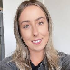 Irene Doran's Instagram, Twitter & Facebook