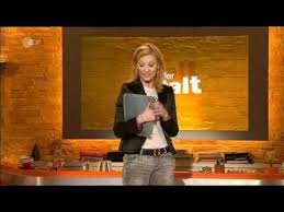 Monika Gruber Fusse Hoch Niveau Kommt Neues Aus Der Anstalt 22 02 2011 Neues Aus Der Anstalt Spass Video Gruber Monika