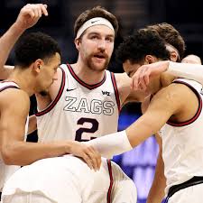 To help visualize his height, we've included a side by side comparison with other celebrities, short and tall! Gonzaga Basketball Rolls Creighton In Its Pursuit Of Ncaa History Sports Illustrated