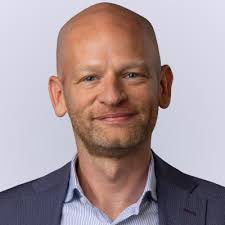 We are pleased to announce Brooke Wewers Glover's promotion to vice  president and director of mergers, acquisitions and divestitures. Since  joining Simmons Bank in 2016, she has played a key role in… |