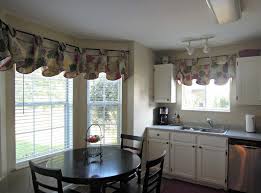 It is a nice view in the back, and very private, so i am not looking to block any light, and am not looking for privacy, most just decorative. 16 List Of Black Kitchen Window Treatments To Give You Inspirations