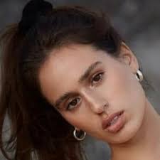 Ella Muse's Instagram, Twitter & Facebook