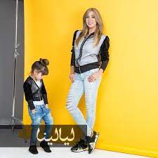 صور جويل ماردينيان وابنتها إيلا بإطلالات متطابقة للجاذبية والأناقة عنوان موقع ليالينا mother daughter fashion mother daughter outfits fashion