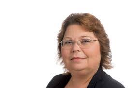 Margaret Giles's Instagram, Twitter & Facebook