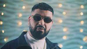 Moe phoenix — abu dhabi 02:58. Moe Phoenix Was N Typ 16bars