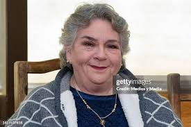 15 Photos & High Res Pictures