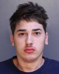 🚨𝐒𝐓𝐑𝐀𝐍𝐆𝐔𝐋𝐀𝐓𝐈𝐎𝐍/𝐄𝐍𝐃𝐀𝐍𝐆𝐄𝐑𝐈𝐍𝐆 𝐀𝐑𝐑𝐄𝐒𝐓🚨 On June  18th, 2025, around 9:33PM, Altoona Police Officers were dispatched to a  residence in the area of 16th Street & 17th Avenue in reference to a  physical domestic incident.