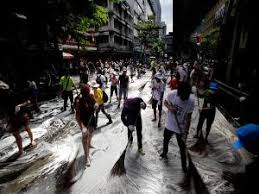 1.2.1 pengenalan sistem birokrasi barat indonesia 1.2 perubahan sistem politik 4. Thailand Bebasbanjir2015