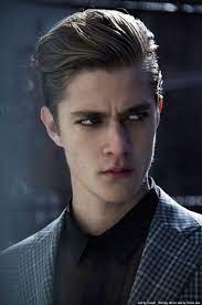 Image In Guys Collection By Evil Queen Pricheski Parnej Muzhskie Lica Muzhskie Pricheski