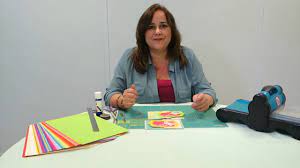 At the end of step 2, we set the height of.front and.back to be 50%.this was so that we could see everything that is happening visually. How To Make A Flip Card Papercraft Tutorial Youtube