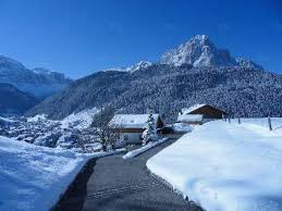 Trova case vacanza, appartamenti, ville e b&b in val gardena. Appartamento In Affitto A Selva Di Val Gardena Iha 19819