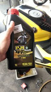 Jika manual kereta anda telah hilang boleh tanyakan terus pada pakcik google ada banyak website yang kongsikan spesifikasi enjin dan minyak hitam yang sepatutnya kereta anda gunakan. Minyak Enjin Benneli 15 50 Pj1 Boleh Tahan Sedap Adzril Bloggertalk