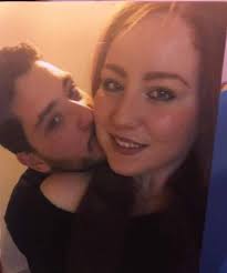 RUBRICA AUGURI CIVITANI Risponde all'appello IVAN LA NAVE (u fiju de Sante  e de Ida Frezza ) che oggi taglia il traguardo ed è obbligatorio inviare  quindi tir carico di felicitazioni intonando