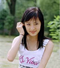 杨幂, born 12 september 1986) is a chinese actress and singer. èŒƒå†°å†°æ¥Šå†ªç« å­æ€¡æ—©æœŸç…§ç‰‡ ä½ é‚„èªè­˜å¥¹å€'å—Ž å¤©å¤©è¦èž