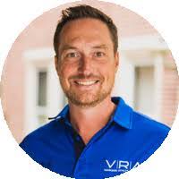 Drew Farnese's Instagram, Twitter & Facebook