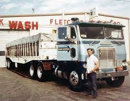 Back When Werner Trucking Was Cool Big Trucks Big Rig Trucks Vintage Trucks