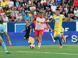 Kostenlose live streams von sportverantaltungen wie zum beispiel der fußball bundesliga oder der champions league sind im internet schnell gefunden, hier erfahren sie wo sie für deutsche fussball livestreams suchen müssen. Fussball Live Skn St Polten Red Bull Salzburg Sn At