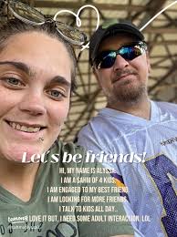 Meet Alyssa: A Coastal Living Enthusiast and Style Maven