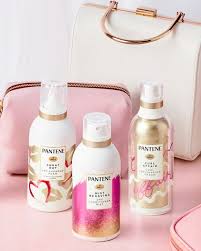 Conditions dry hair to control frizz, great for thick hair. Reviving Haircare Collections Pantene Pro V Waterless Collection