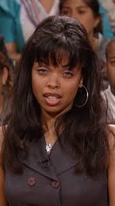 Grieving Cat Owner Wants Neighbors to Pay!