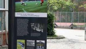 Sportklub rapid wien ( german pronunciation: Madchen Am Fussball Weddingweiser