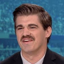 Evan Abramson's Instagram, Twitter & Facebook