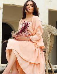 pin by layali dehrab on صمود المؤمن in 2021 women s top fashion women