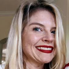 Kelly Choyke (@thechoyke)