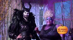 Daughter of charles deetz (delia is actually her stepmother), a goth adolescent. This Morning S Holly Willoughby Finally Becomes A Unicorn For Halloween While Phillip Schofield Transforms Into Game Of Thrones Night King