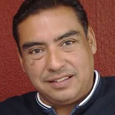 Andres Noe Lemus (@alemusb)