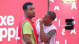 Teve uma época que eu levava tubo de. Baklktamgb9eim