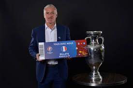 Samedi, le tirage au sort de l'euro 2016 va révéler la composition de chaque groupe. La Plateforme Officielle De Revente De Billets Pour L Uefa Euro 2016 Ouvre Ses Portes Le 9 Mars 2016 Sportbuzzbusiness Fr