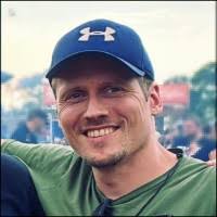 100+ "Volkerding" profiles