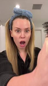 Anna Redman Get Ready with Me