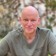 David Mcbain's Instagram, Twitter & Facebook