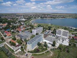 Sanatoriul balnear si de recuperare techirghiol a suferit un proces de continua innoire, mai ales in ultimii ani, fiind dotat in prezent cu aparatura moderna si performanta. La Techirghiol Ne TratÄm Si Ne RelaxÄm CondiÅ£ii De Internare Si Cazare Stiri Utile