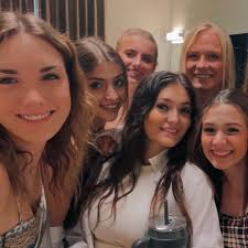 Abigail Benham (@abenham04) • Instagram photos and videos