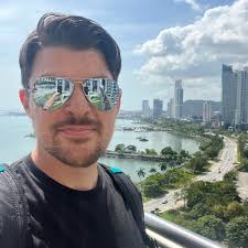 Are cosmo comps available yet?