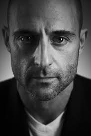 Tall Black Actor With Deep Voice Mark Strong Before I Go To Sleep Mark Strong Actors Movie Stars