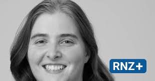 Jana Stahl's Instagram, Twitter & Facebook